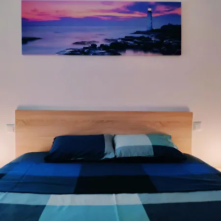 Charming In Near The Sea & Center Apartment *