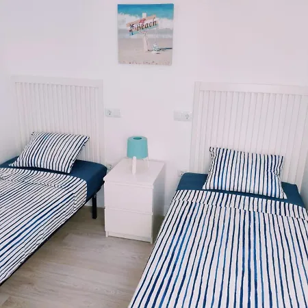 Apartment Charming In Near The Sea & Center